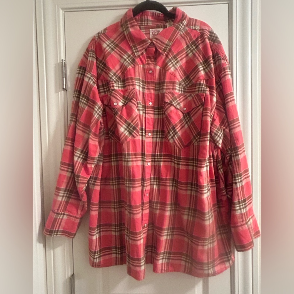Women’s Plus Size Levi's Plaid Button-Up Shirt